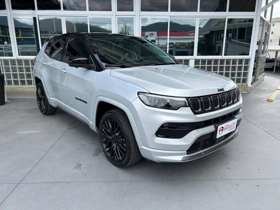 JEEP COMPASS 1.3 T270 TURBO HÍBRIDO S 4XE AT6